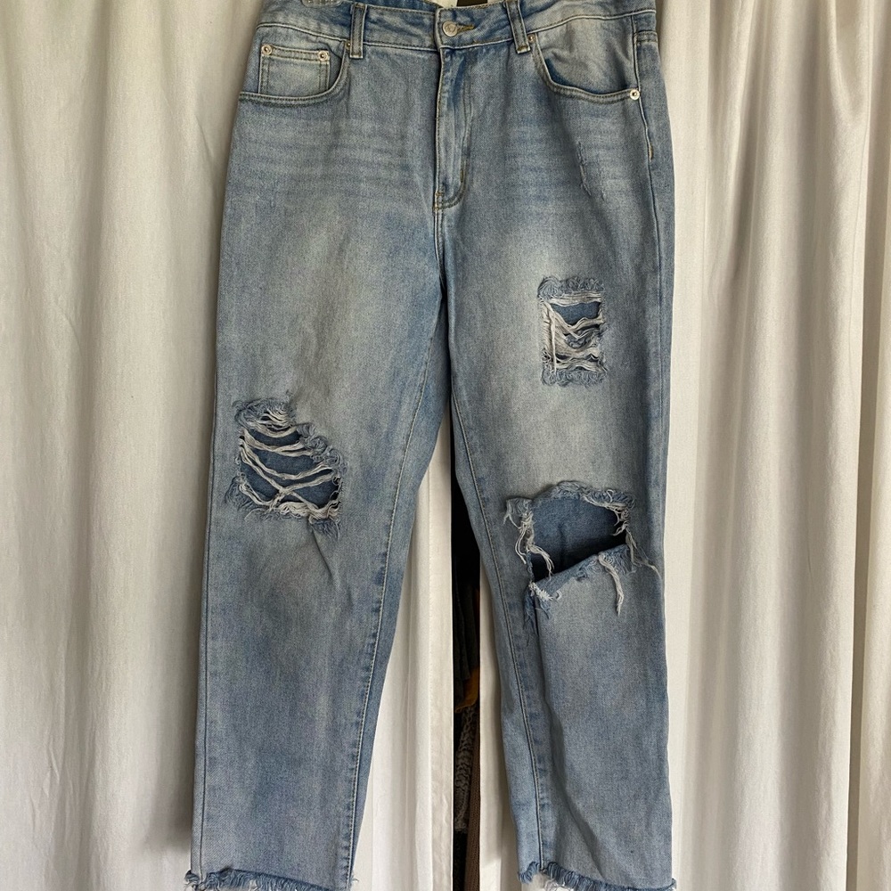 Nasty Gal distressed Jeans